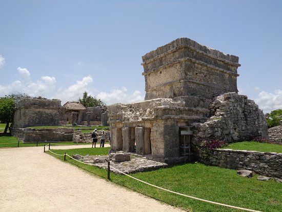 Zona Arqueológica de Playa del Carmen